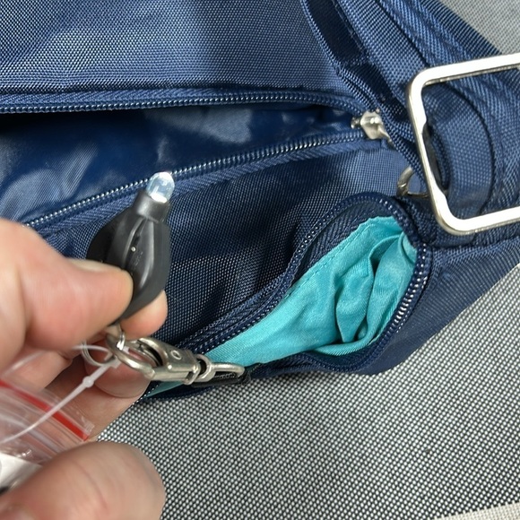 Travelon Womens Navy Blue Anti Theft Pleated Hobo Crossbody Bag RFID Travel - Picture 10 of 13